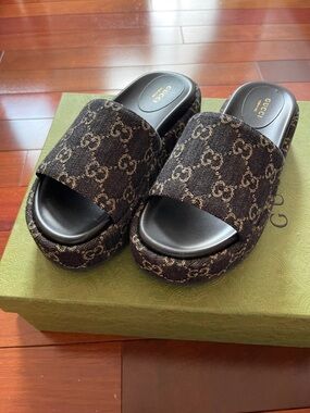 Gucci Jacquard Black Denim Sandal